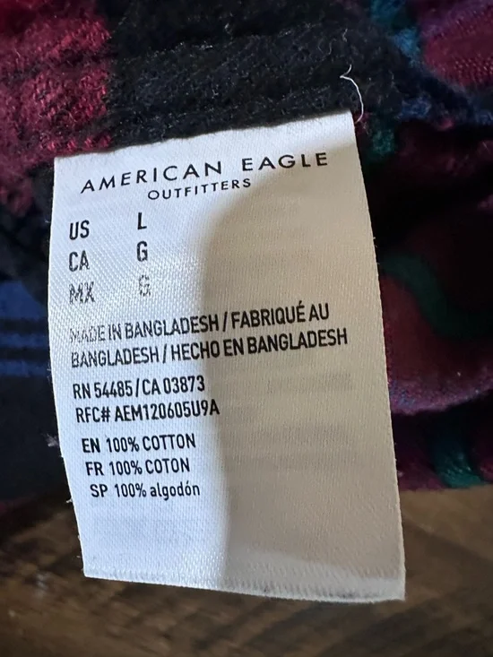 American Eagle Plaid Flannel Shirt Womens Large Red Blue Button Front - Picture 7 of 9